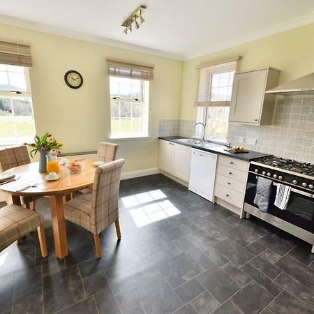 Knocklea Villa ออลเนส ภายนอก รูปภาพ